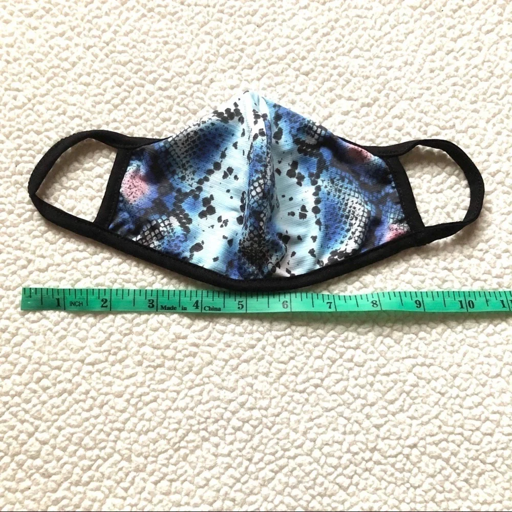 🔴 5 for $10 ONE Abstract Design Face Mask